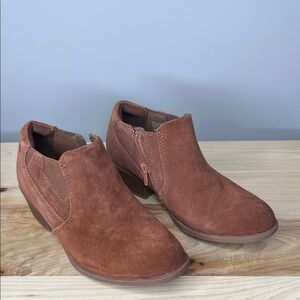 Earth Origins Chestnut Ankle Booties